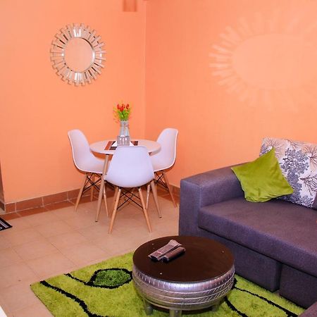 Cozy Homes 1 Bedroom House With Wi-Fi King Size Bed. Free Parking Naivasha Bagian luar foto